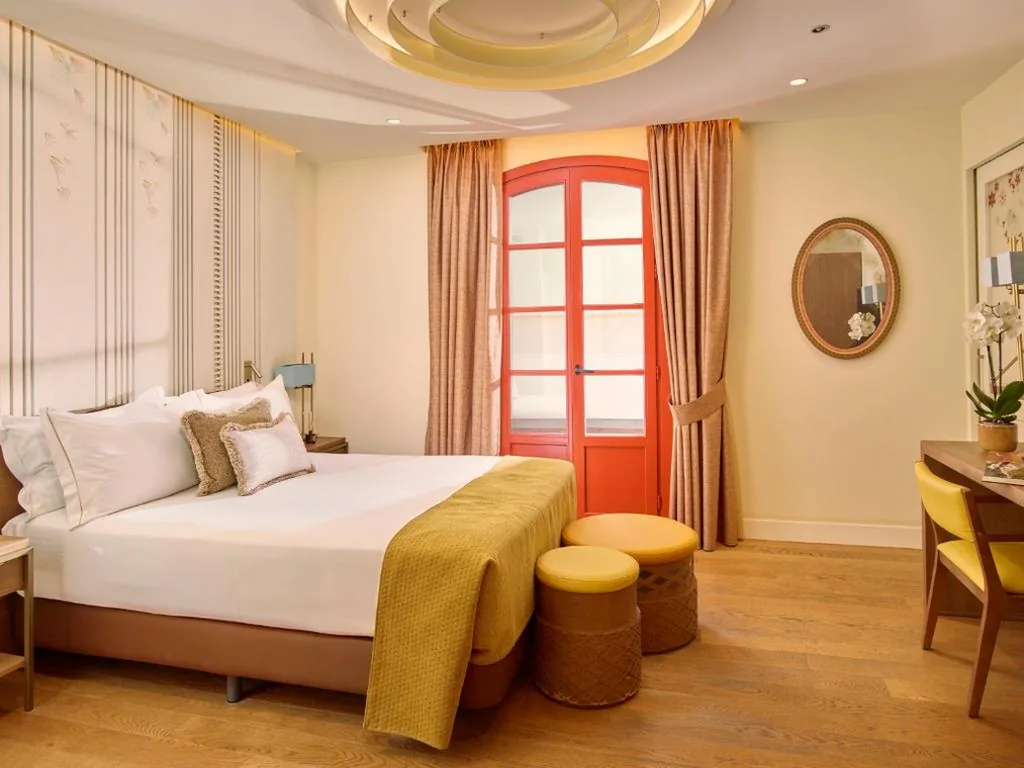 Habitación Doble Deluxe con terraza - 1 o 2 camas — Hotel El Pilar Andalucia