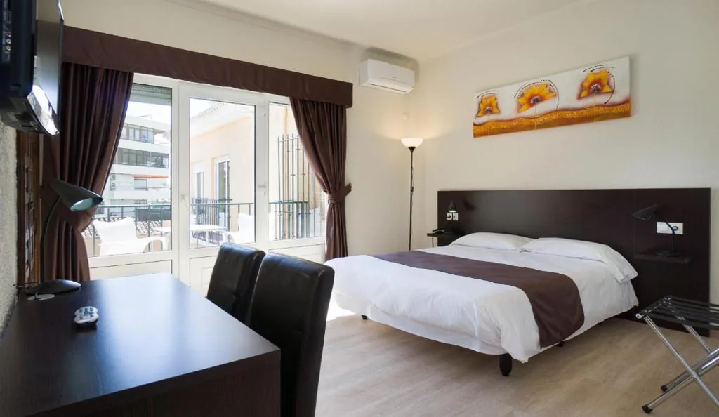 Camera doppia con balcone — Hotel El Pozo