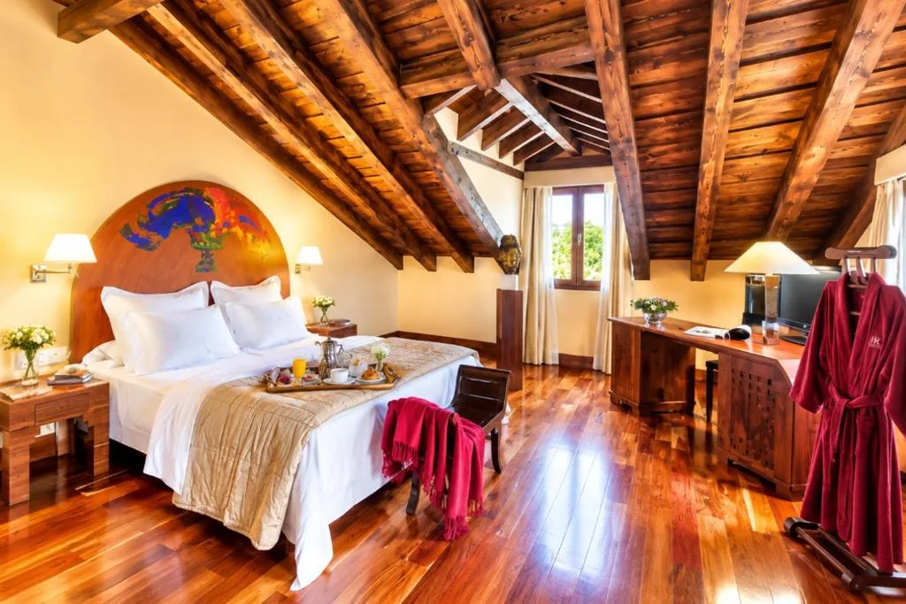 Superior tweepersoonskamer - 1 of 2 bedden — Hotel El Rancho