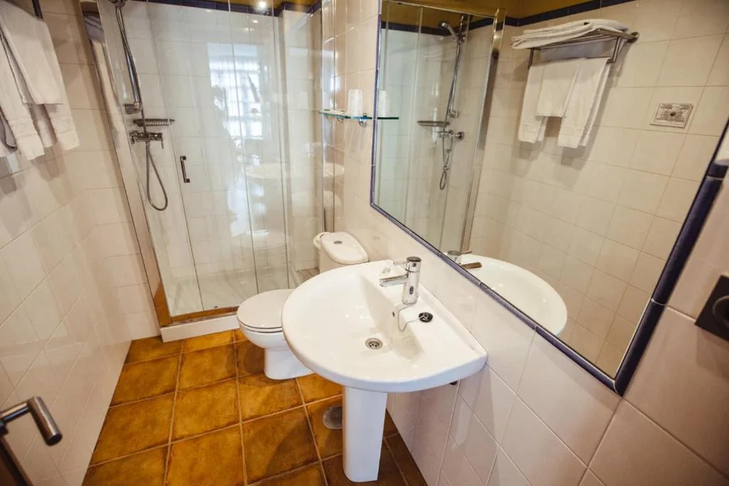 Camera Deluxe con letto extra large — Hotel El Sella
