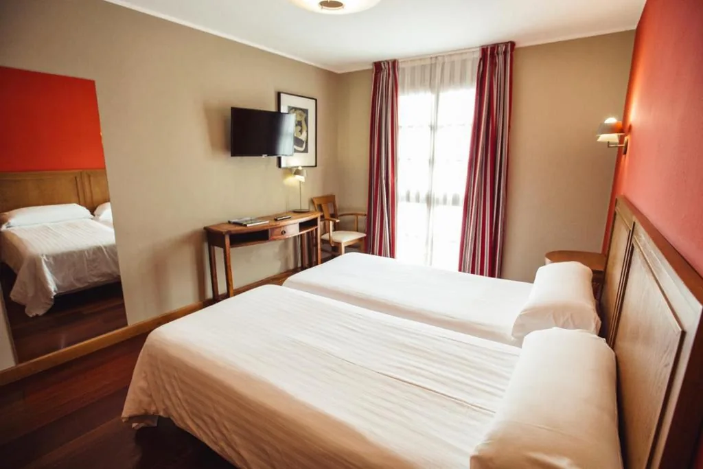 Camera familiare — Hotel El Sella