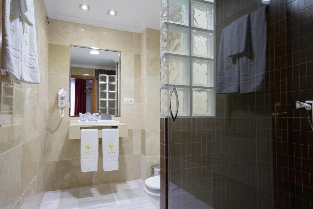 Vierpersoonskamer — Hotel El Tajo & SPA