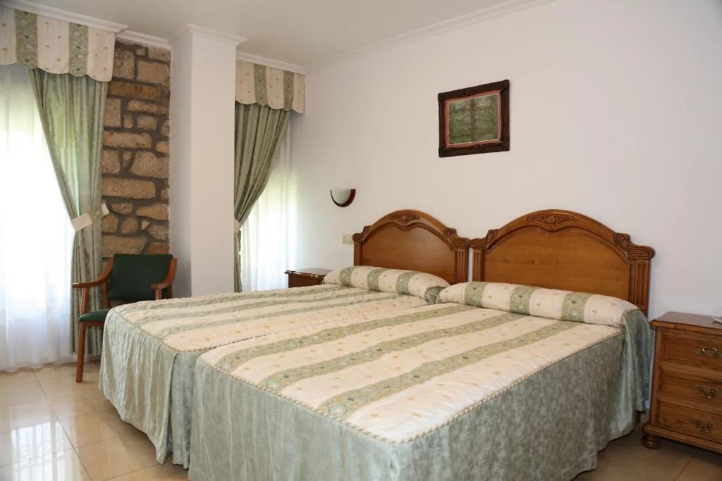 Standard Double Room - 2 Beds — Hotel El Tilo