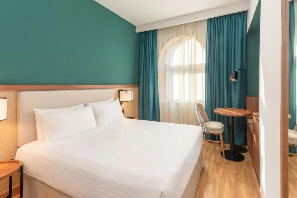 Camera Standard - 1 letto matrimoniale — Hotel Elche Centro, Affiliated by Meliá