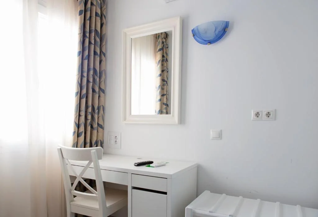 Habitación Doble - 1 o 2 camas — Hotel Eliseos