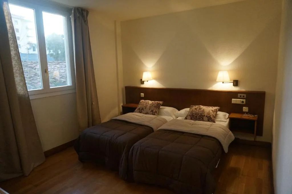 ツインルーム — Hotel Elizondo