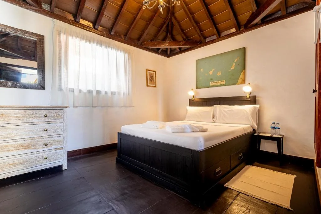 6 Chambre quadruple - Cactus — Hotel Emblemático Duque de la Torre