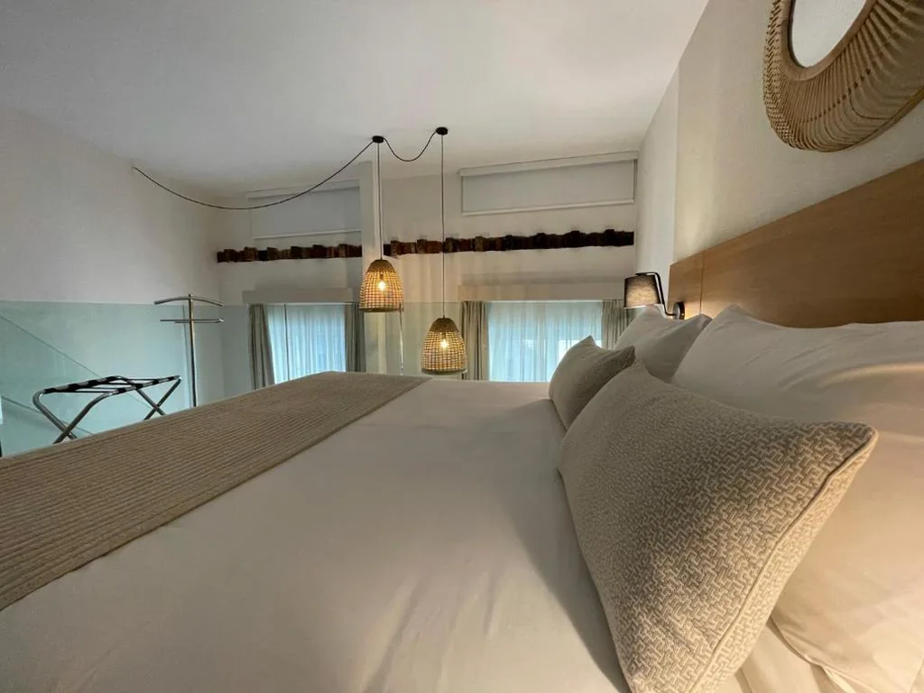 Suite Dúplex — Hotel Emblemático Hi Suites