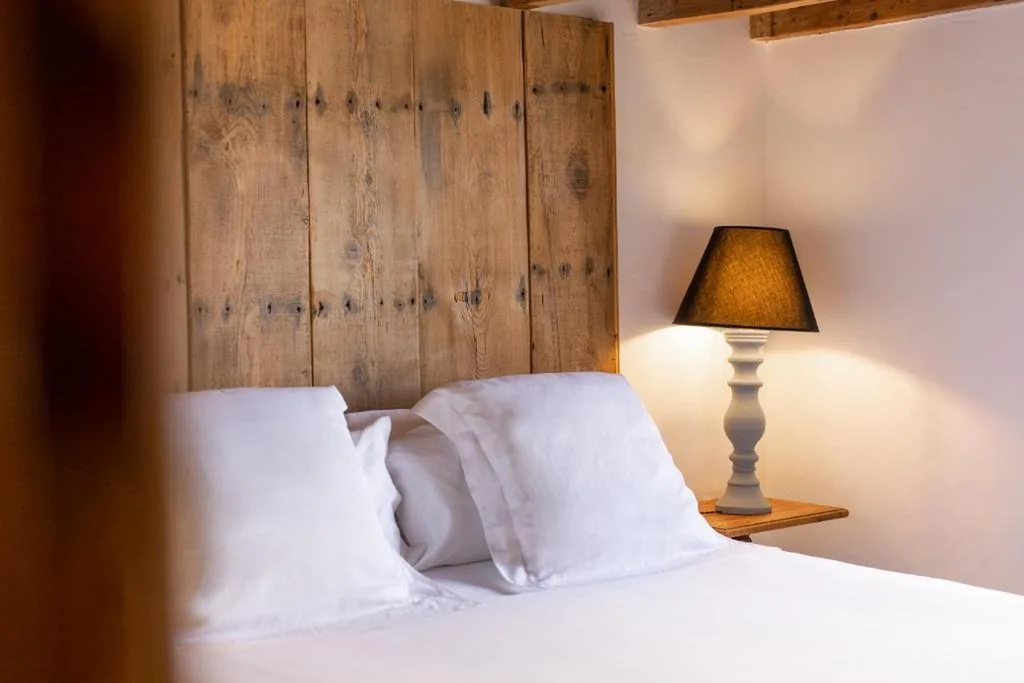 Classic Quadruple Room — Hotel Emblemático La Casa de los Naranjos