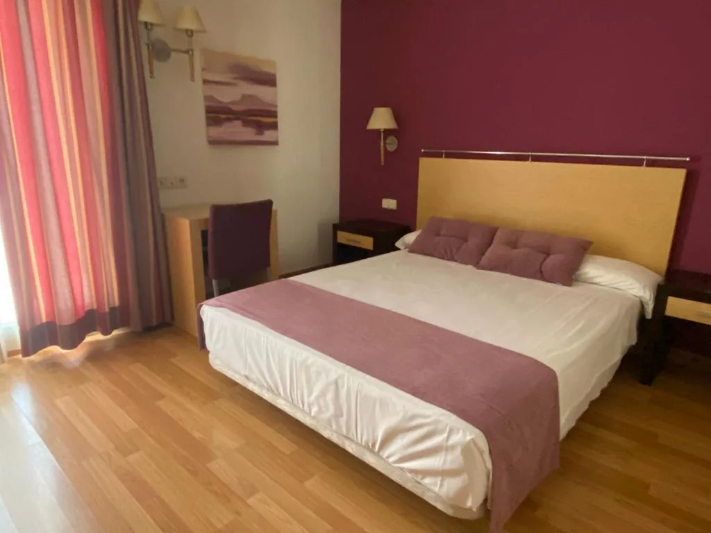 Tweepersoonskamer – 1 of 2 bedden — Hotel Equo Aranjuez