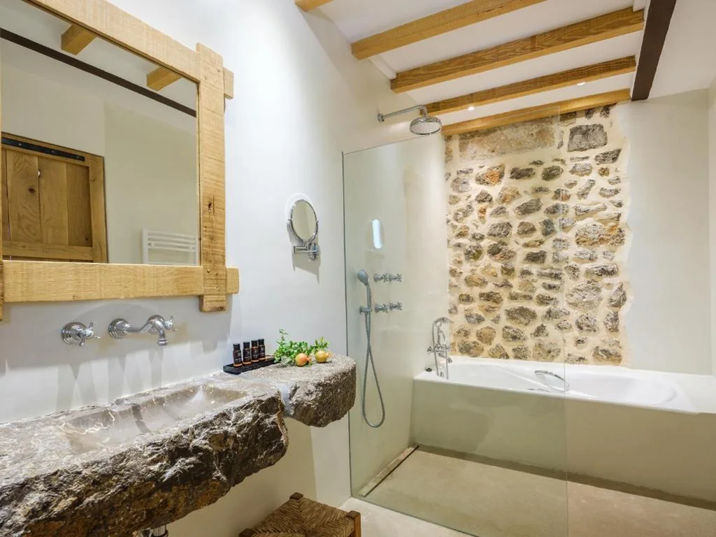 Deluxe Double Room  Historic Building with Spa Access — Hotel Es Port