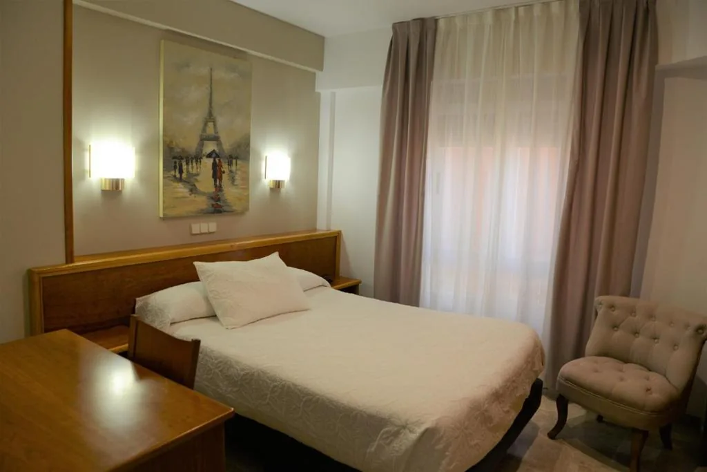 Quarto Individual — Hotel Escudero