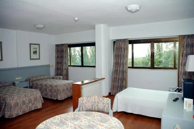 Hotel Escuela Madrid — foto 2