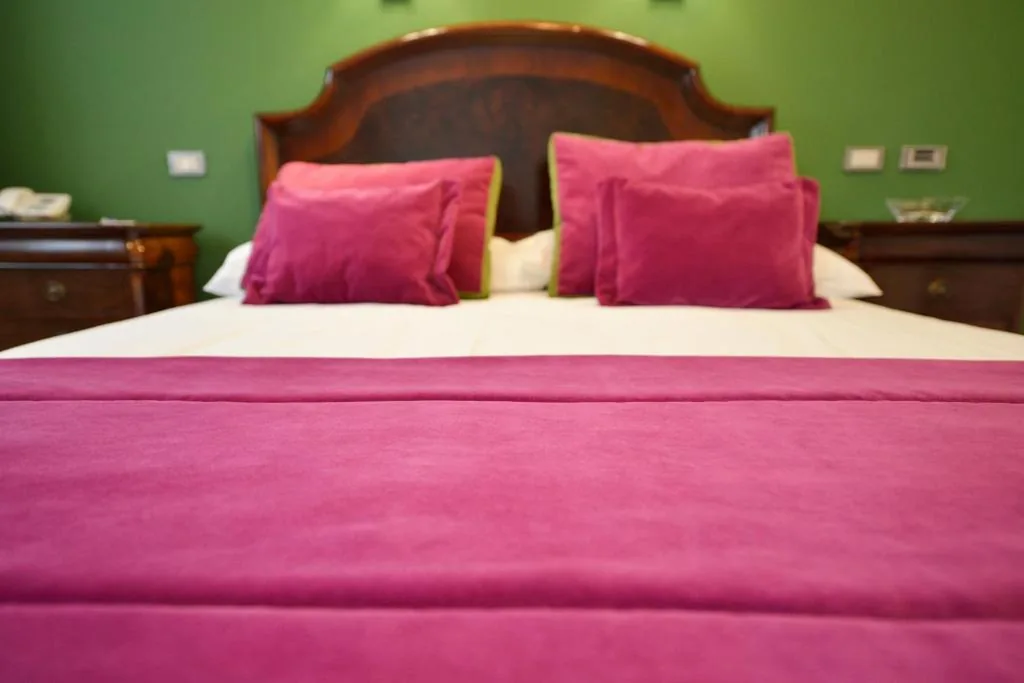Suite Deluxe — Hotel Escuela Santa Brígida