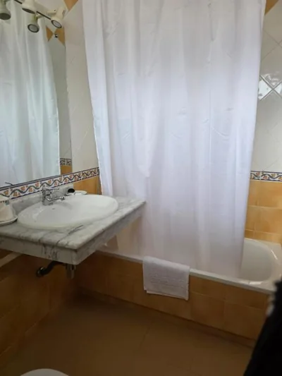 Hotel Espada a 174 kilómetros de Santiago de Compostela — foto 8