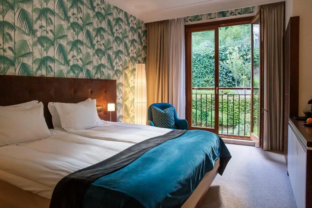 Quarto Standard sem terraço e com vista para o jardim — Hotel Esplendido
