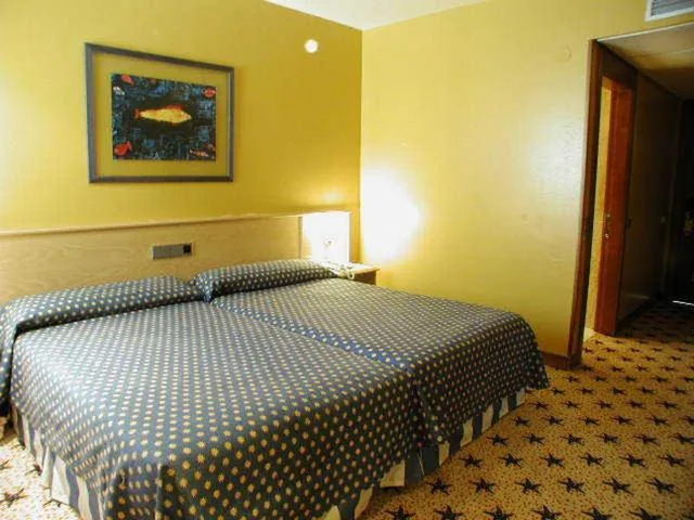 ダブルルーム（シングルベッド2台またはダブルベッド1台） — Hotel Estrella Norte
