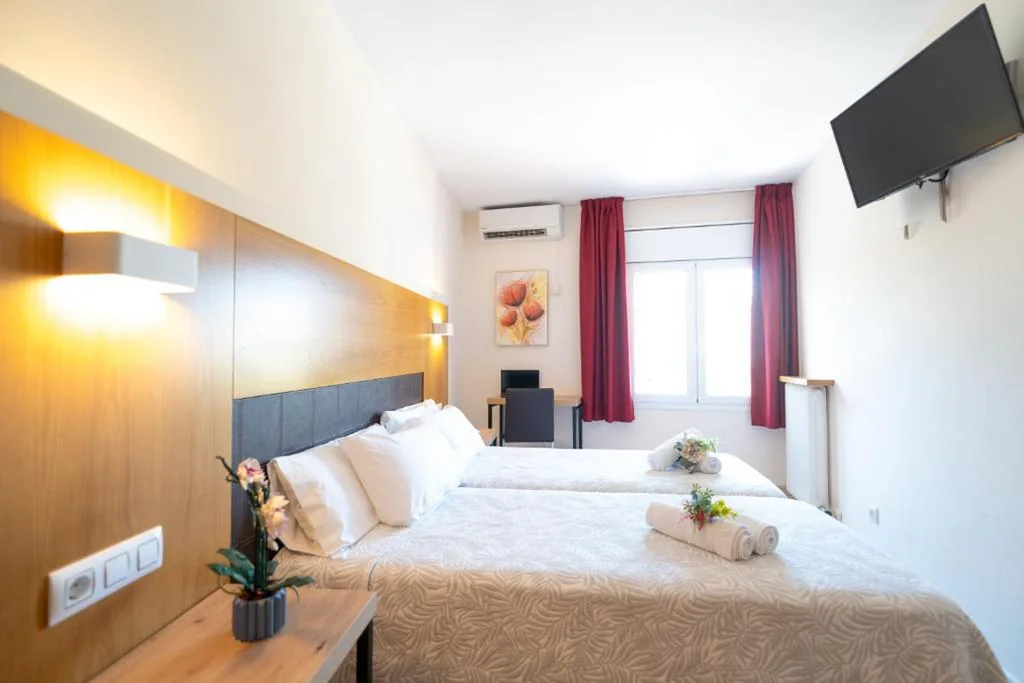Habitación Doble Estándar — Hotel Europa