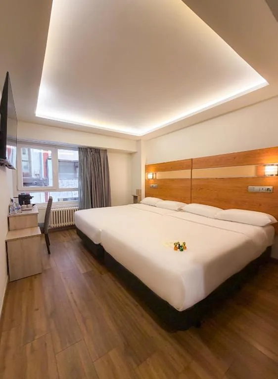 Quarto Premium com 2 camas individuais — Hotel Faranda Alisas Santander, Ascend Hotel Collection