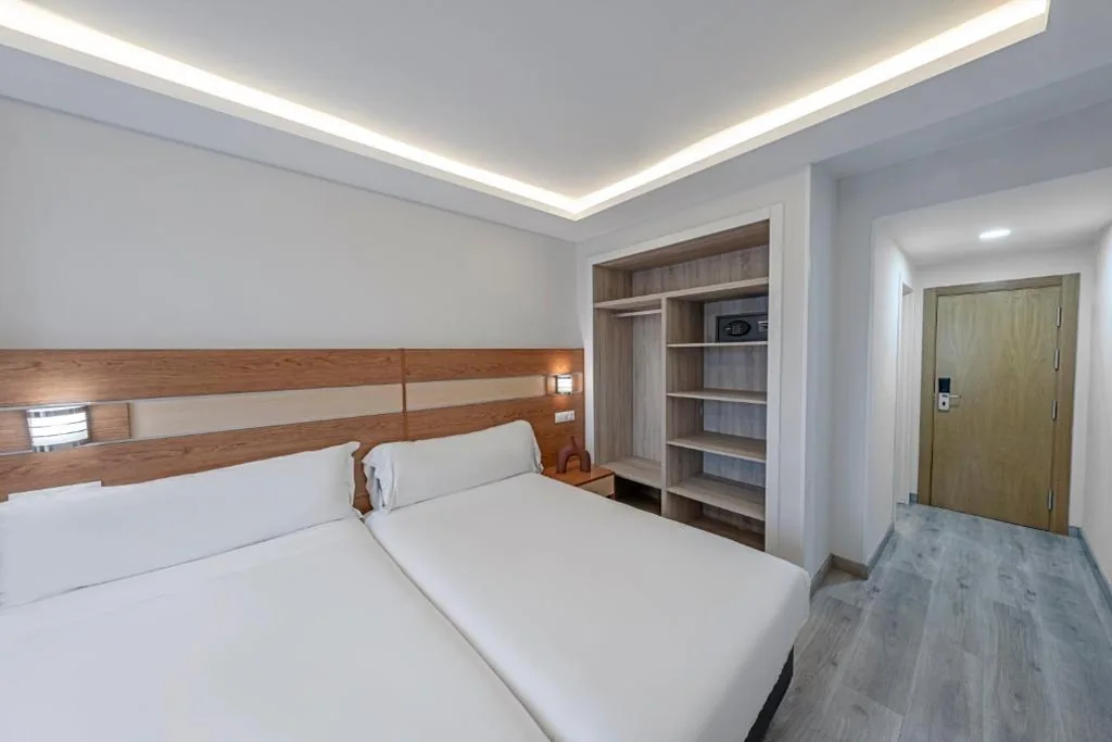 2 camas individuais — Hotel Faranda Los Tilos, Ascend Hotel Collection