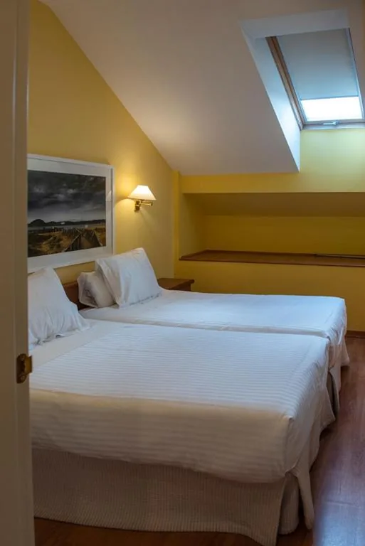 Doppelzimmer – zum Innenbereich ausgerichtet — Hotel Faro de San Vicente