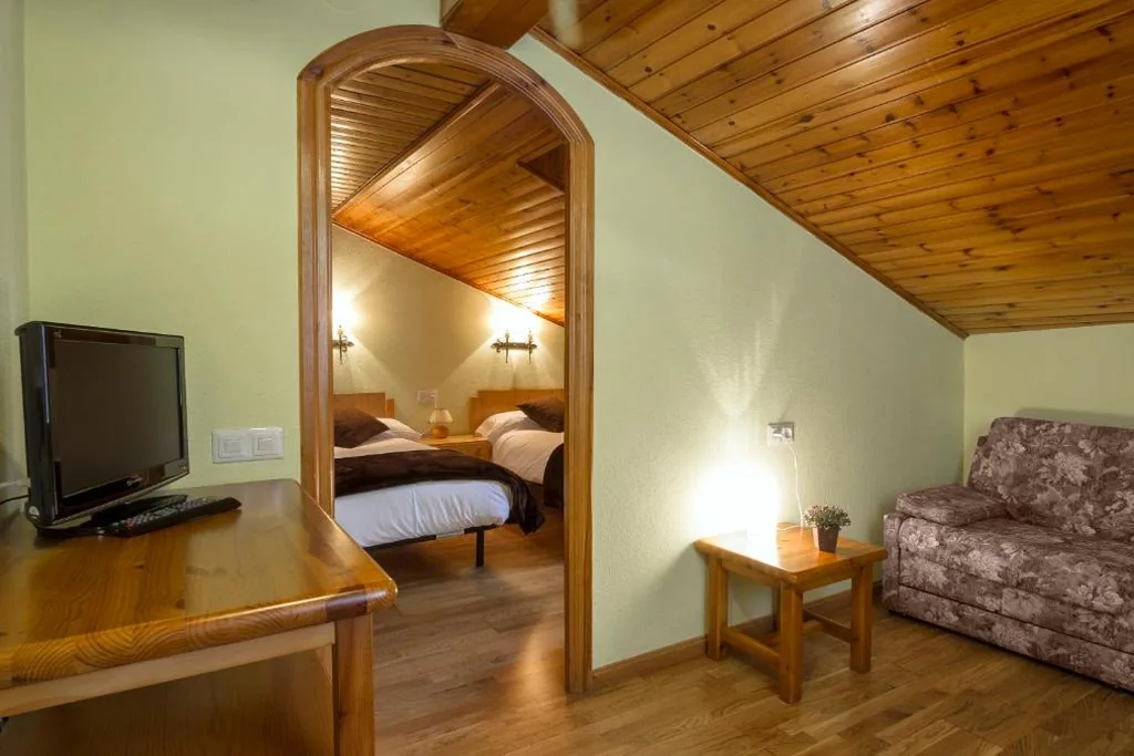Habitación Doble - 1 o 2 camas — Hotel Farré D'avall