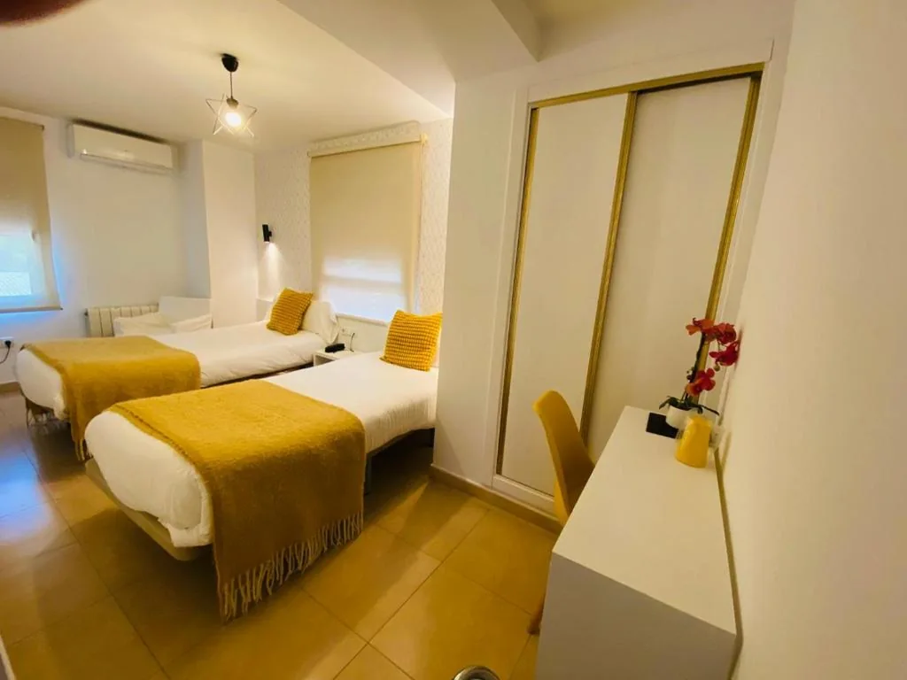 Doppelzimmer – 1 oder 2 Betten — Hotel Felix