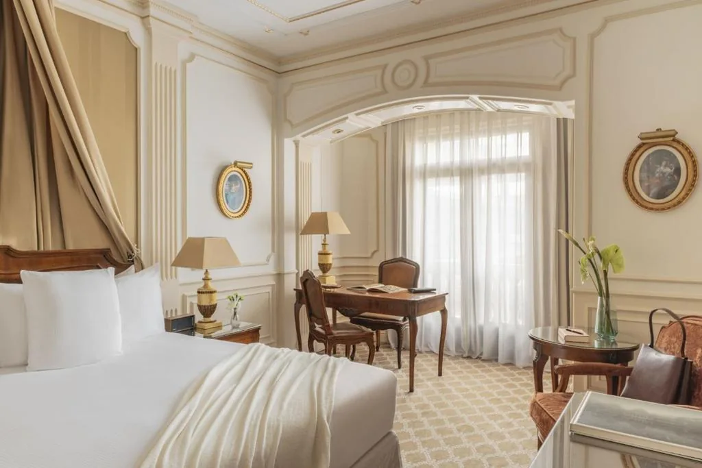 Habitación Supreme — Hotel Fénix, a Gran Meliá Hotel - The Leading Hotels of the World
