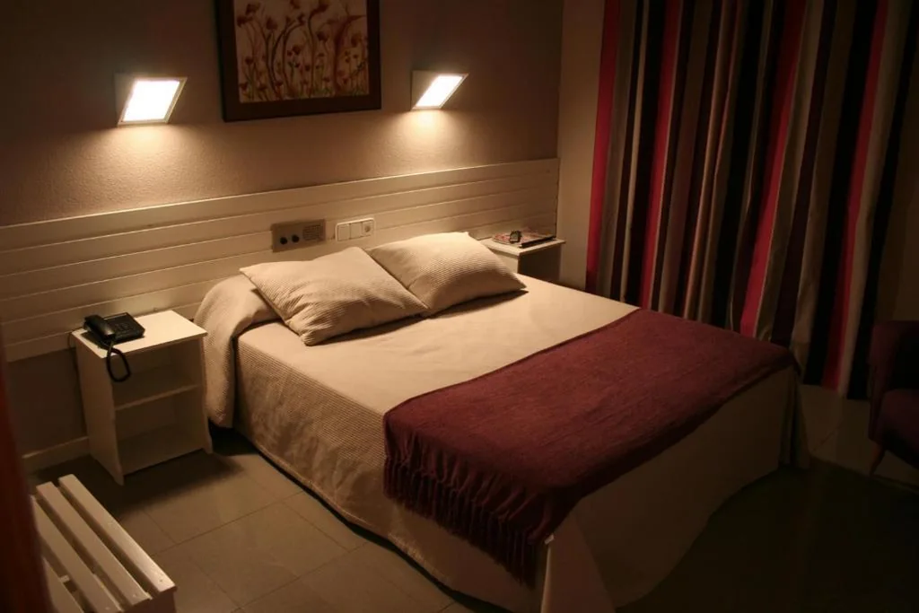 双人间 — Hotel Fidalgo