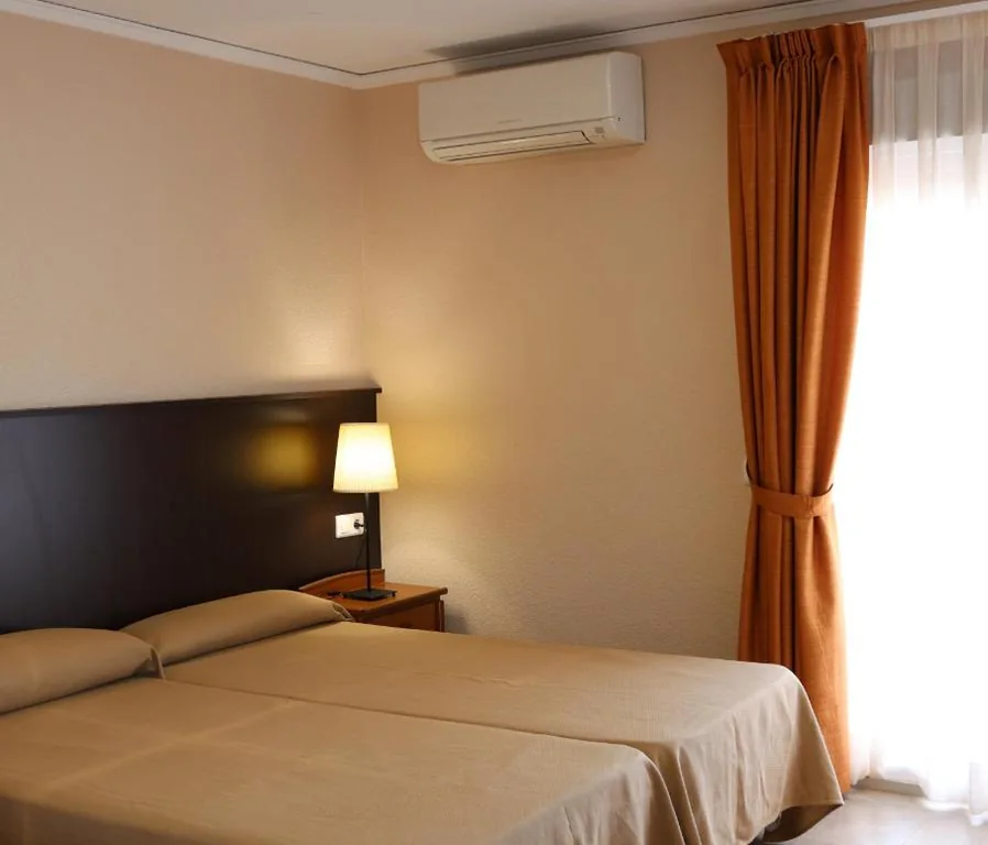 Quarto Duplo - 2 camas — Hotel Fin De Semana