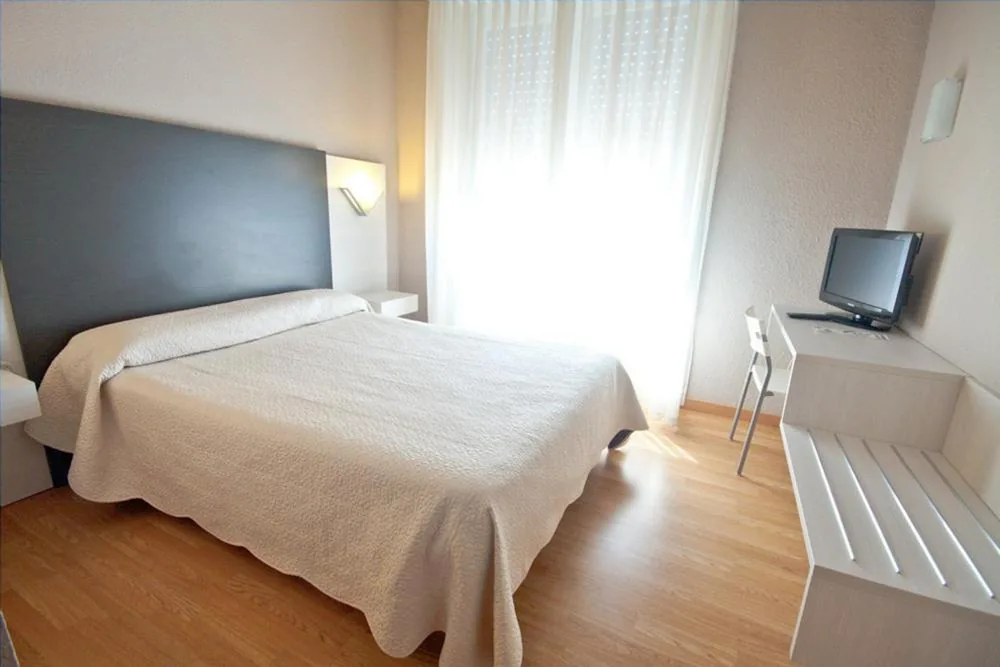 エキストラベッド付きダブルルーム — Hotel Fornos