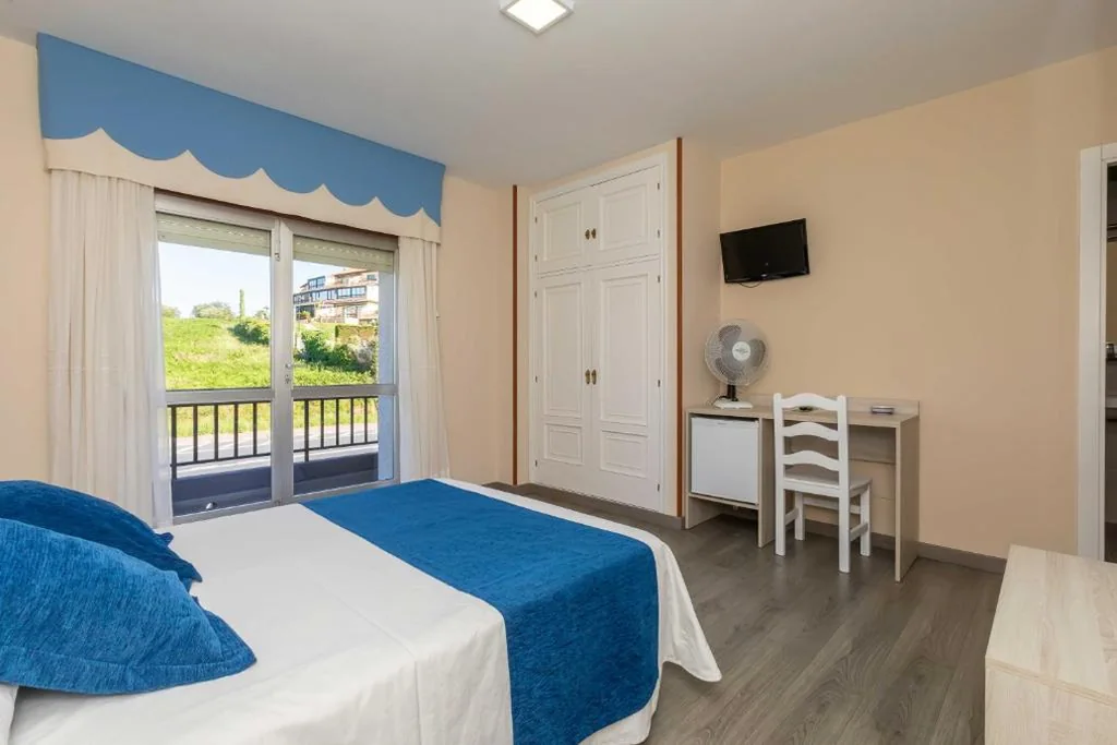 Tweepersoonskamer met terras - 1 of 2 bedden — Hotel Foxos