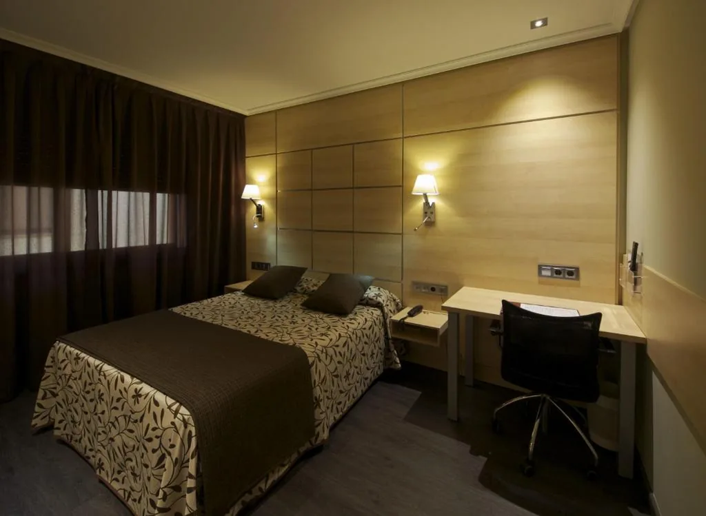 Quarto Individual — Hotel Francisco II