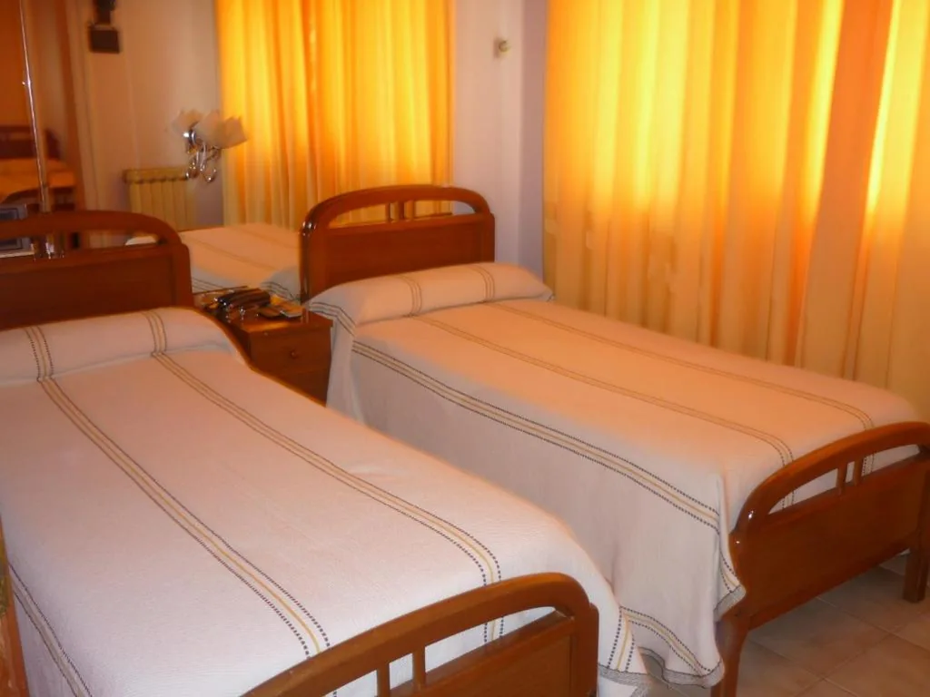 Habitación Doble - 2 camas — Hotel Francisco Javier