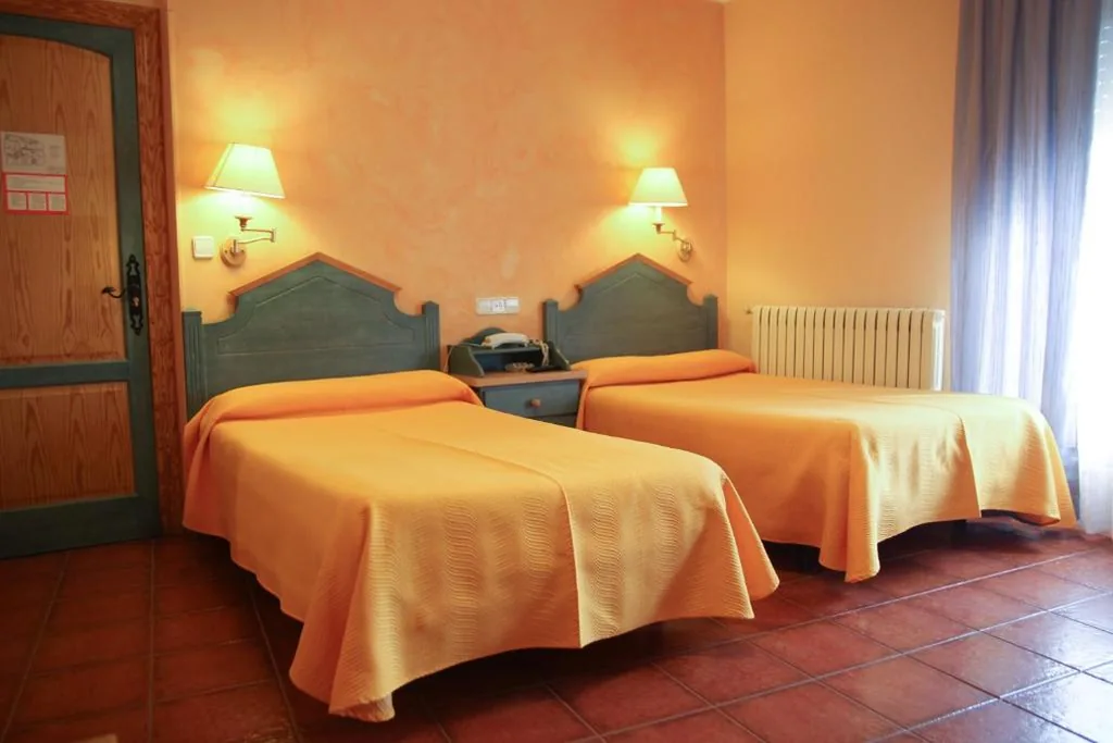 Camera Doppia - 1 o 2 letti — Hotel Fray Tomás