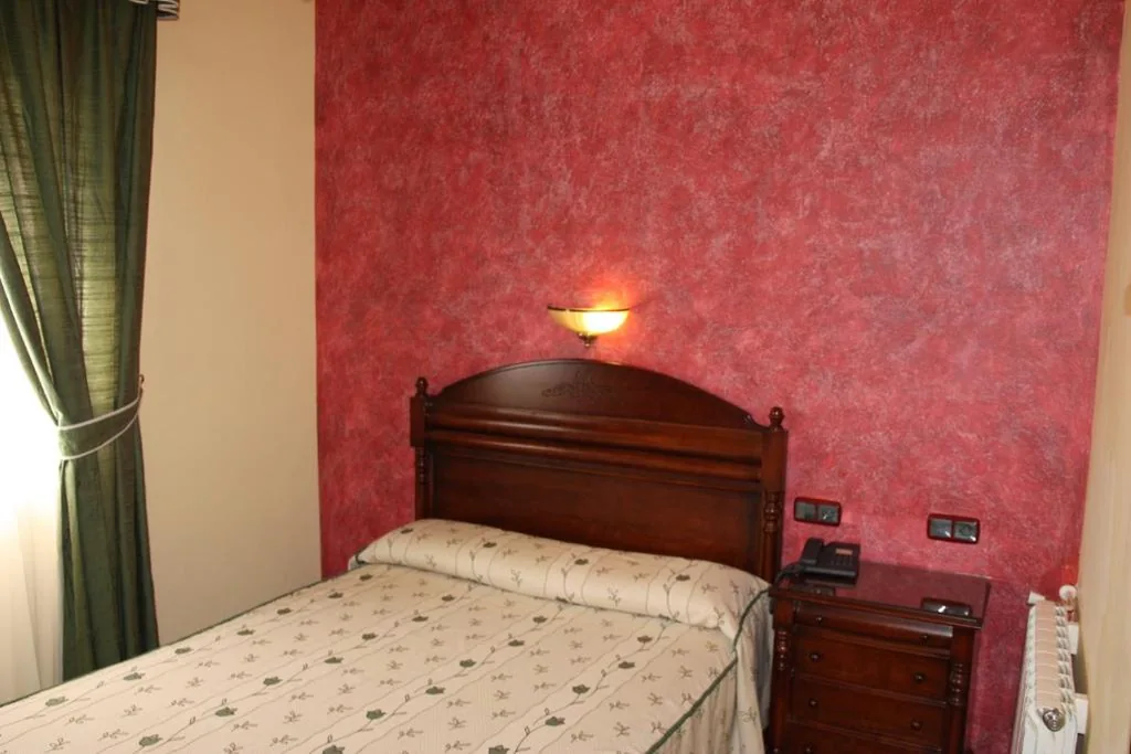 Habitación Individual — Hotel Frijon