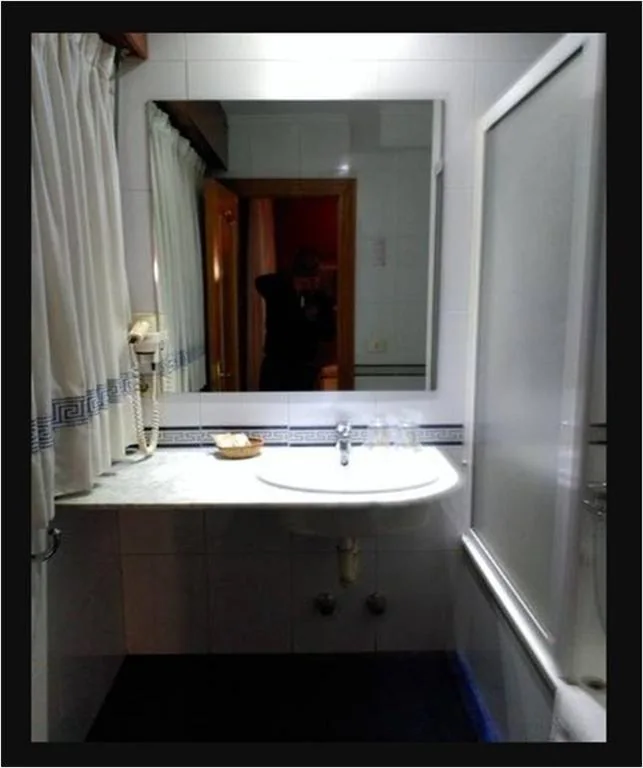 Single Room — Hotel Fuente La Plata - la Eria