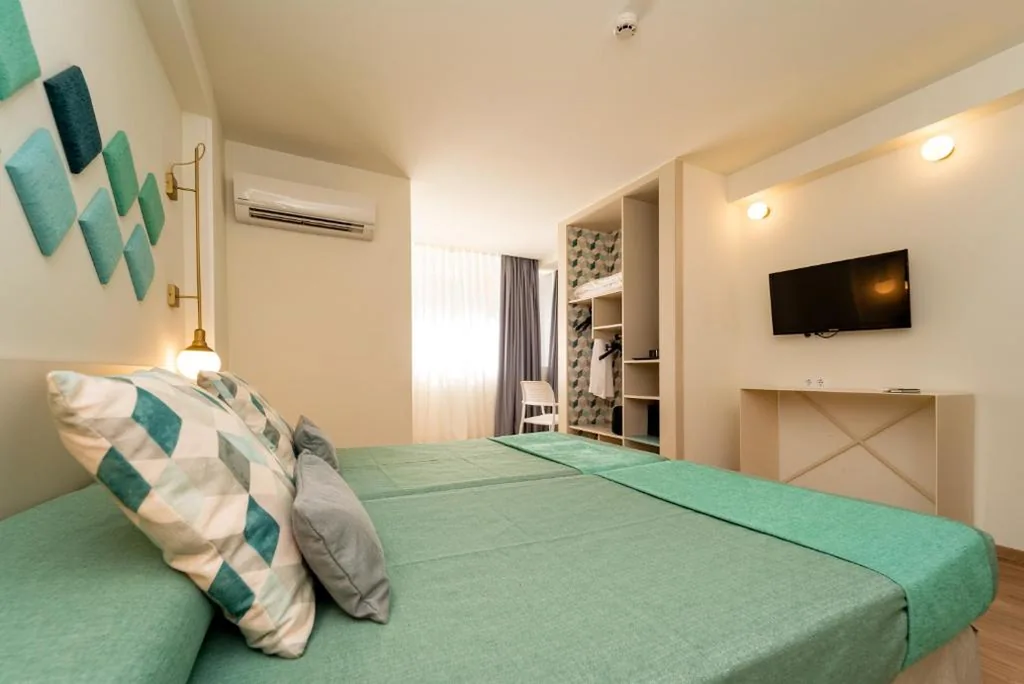Habitación Familiar — Hotel Gala Placidia 3'''sup