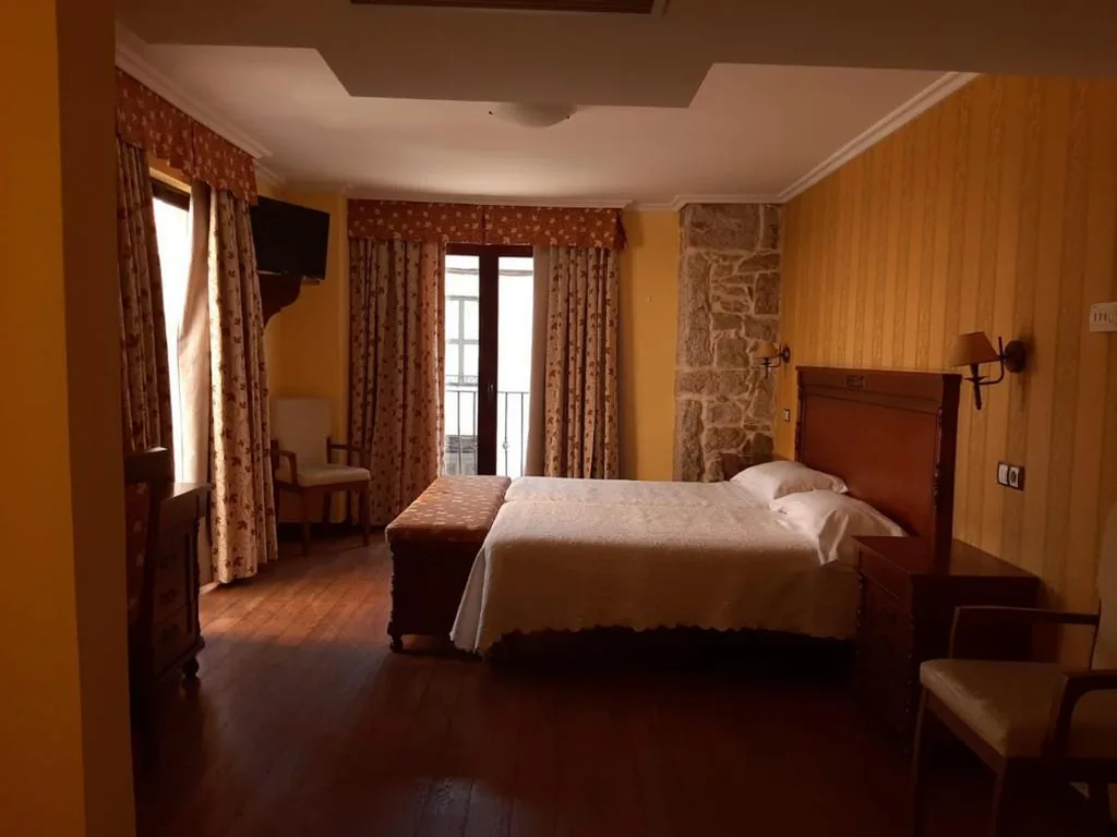 Tweepersoonskamer met 2 Bedden — Hotel GBC Celta