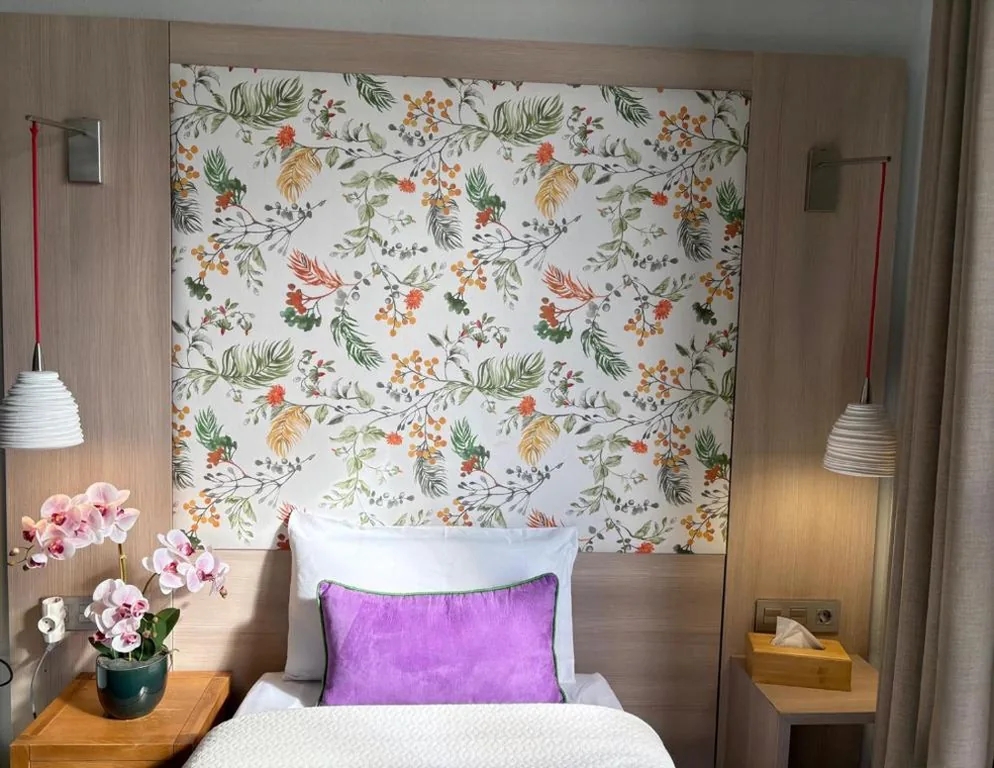 Eenpersoonskamer met uitzicht op de stad — Hotel Ginebra