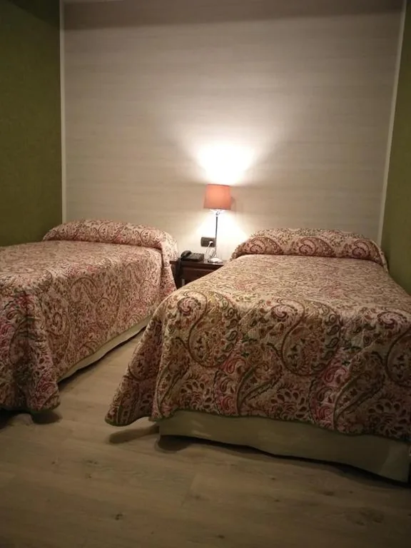 Camera Doppia - 2 letti — Hotel Giral