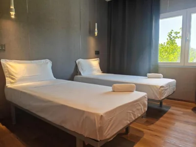 Hotel Golden Alcorcon — 写真 10