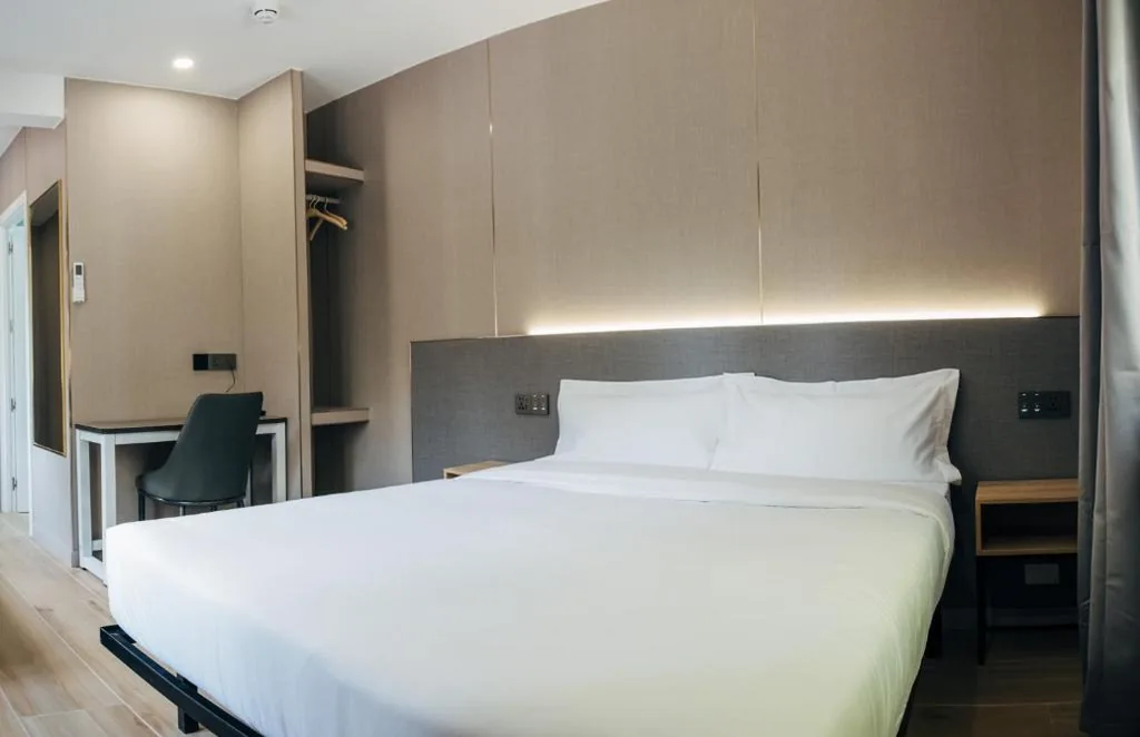 Deluxe Tweepersoonskamer — Hotel Golden Madrid