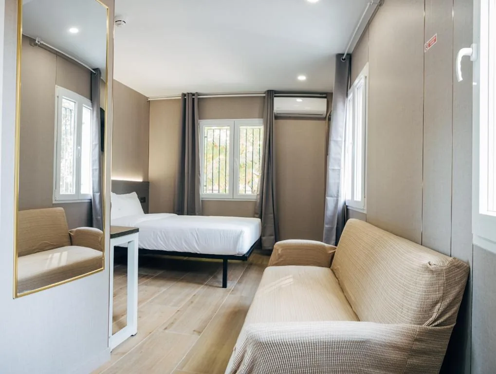 Grote Tweepersoonskamer — Hotel Golden Madrid