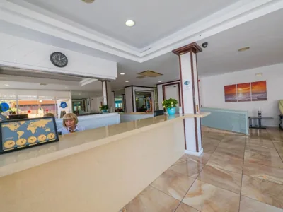 Hotel Golden Sand — 写真 8