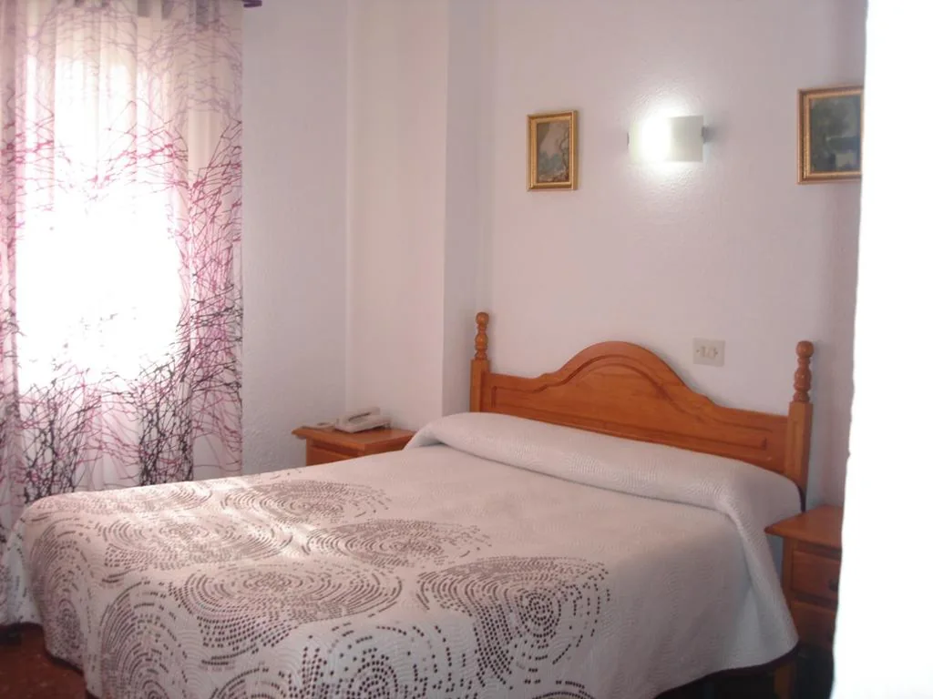 Habitación Individual — Hotel Goya