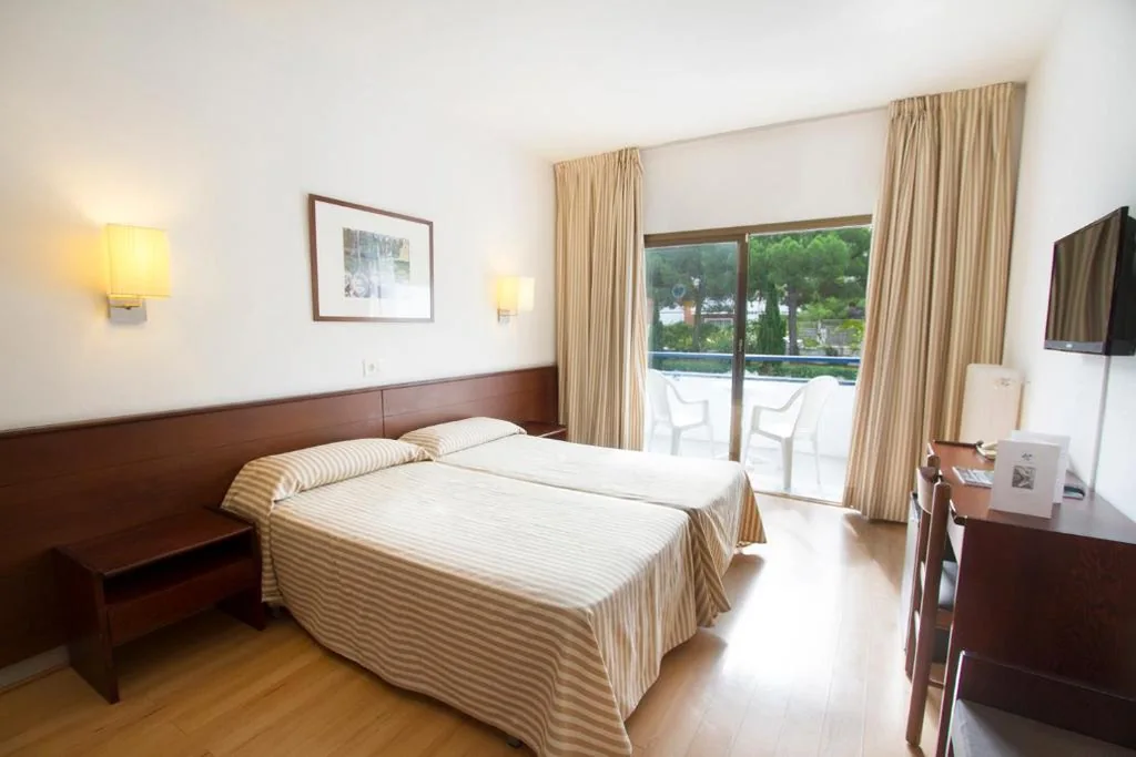 Einzelzimmer — Hotel Gran Garbi & AquaSplash