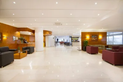 Hotel Gran Garbi & AquaSplash — Foto 8