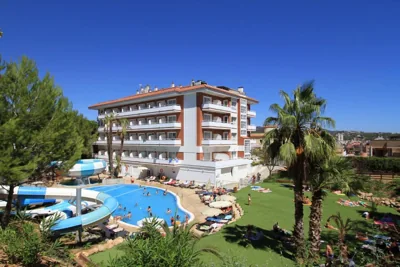 Hotel Gran Garbi Mar & AquaSplash — foto 9