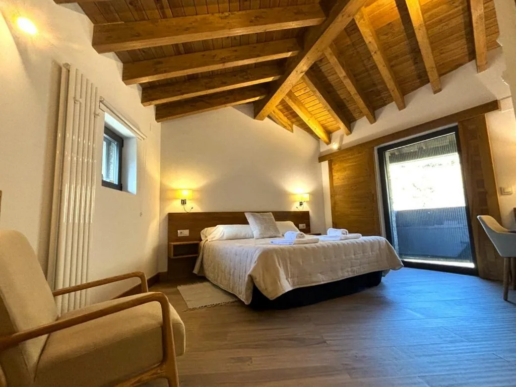 Junior Suite con terrazza — Hotel Gredos María Justina